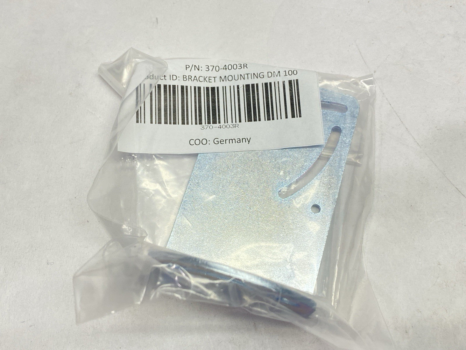 823-0111-1R | Cognex Mounting Bracket DM 100 - New - Maverick Industrial Sales