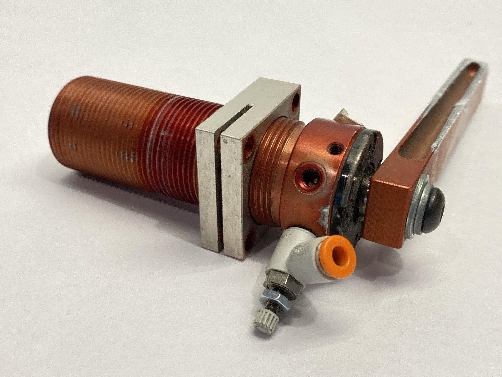 Destaco 8015 Pneumatic Swing Cylinder With Arm - Maverick Industrial Sales