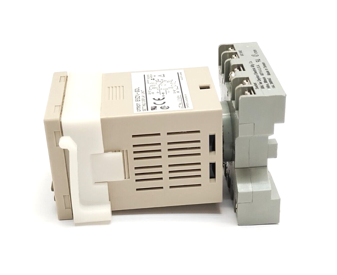 Omron E5ZN-SDL Setting Display Unit For Temperature Controller w/ 6X156E Socket - Maverick Industrial Sales