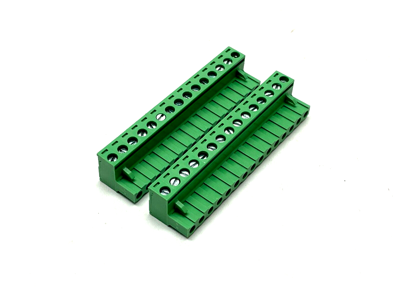 Degson 2EDGK-5.08-15P Pluggable Screw Terminal Connector LOT OF 2 - Maverick Industrial Sales