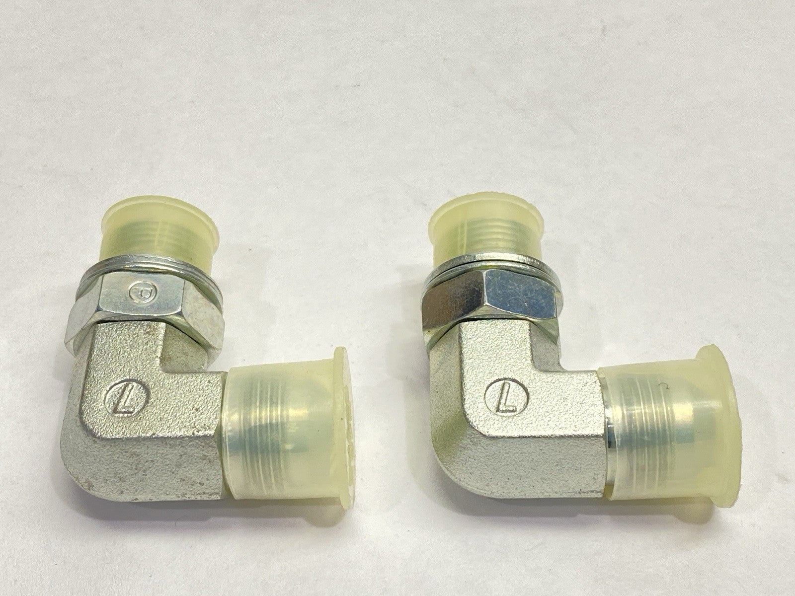 8C4OMXS | Parker Triple-Lok 37 Degree Flare JIC Fitting 1/2" x 3/8-19" LOT OF 2 - New Other - Maverick Industrial Sales