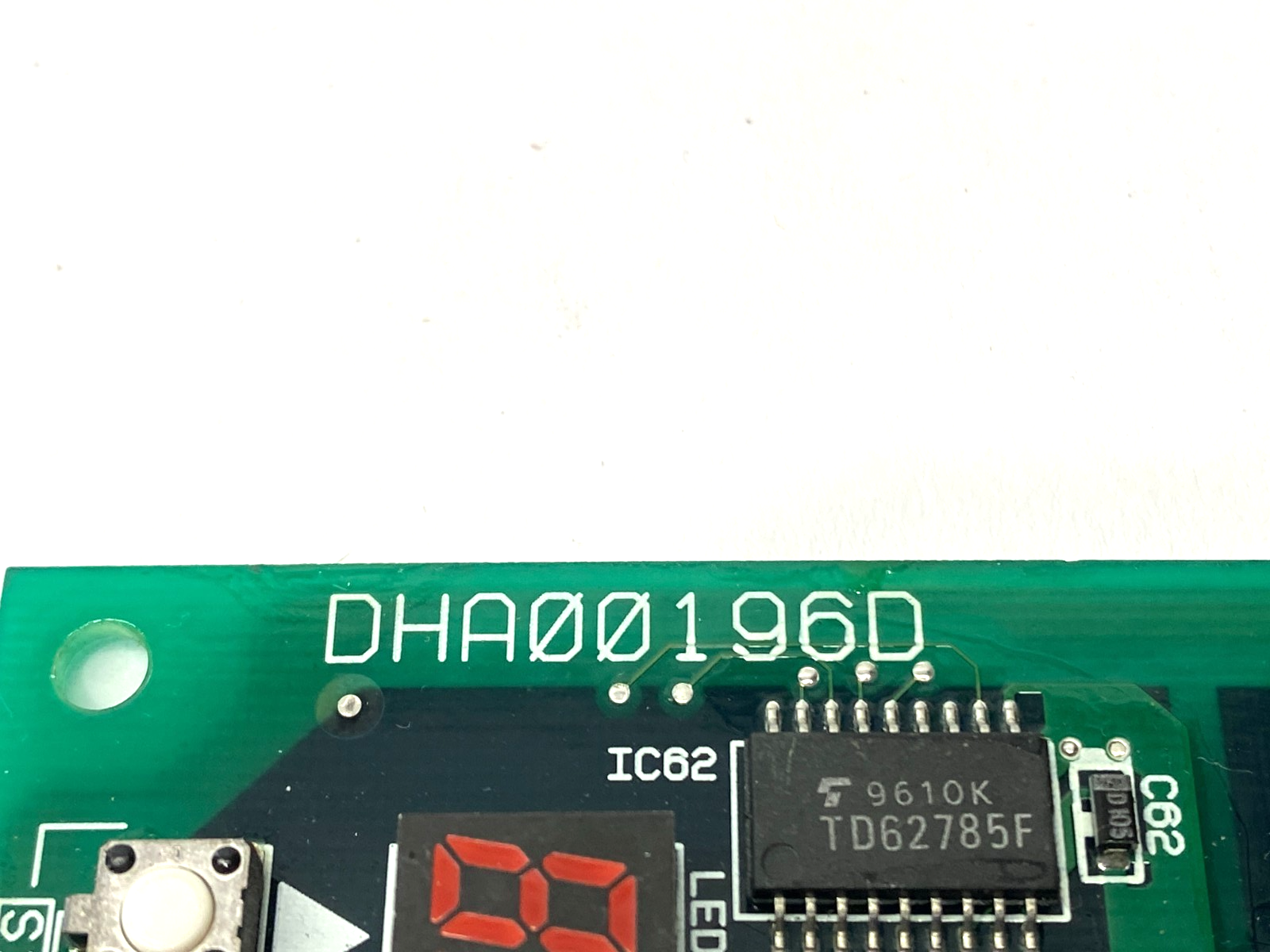 Daikin DHA00196D HVAC Pump Control Circuit Board - Maverick Industrial Sales
