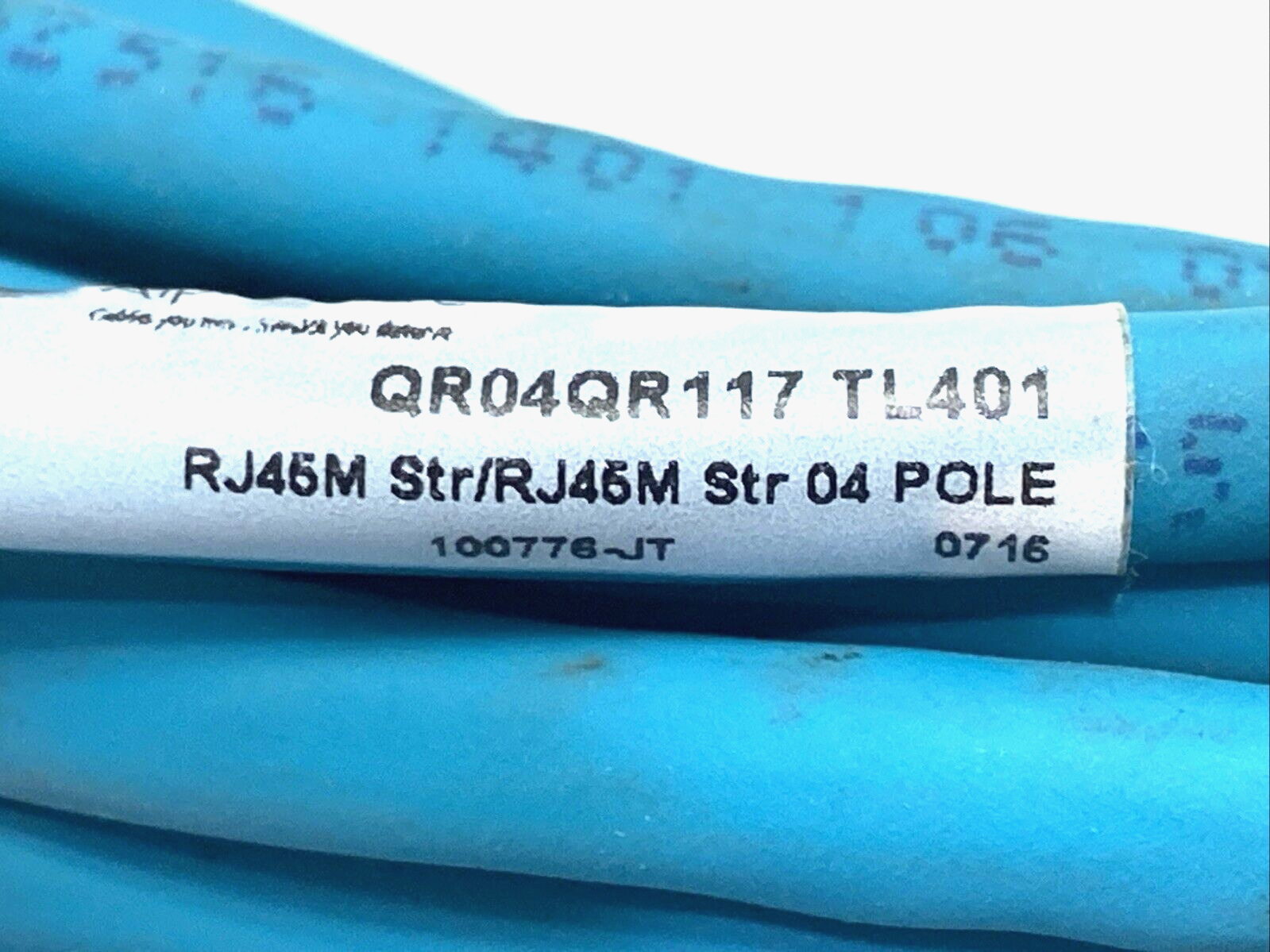 AlphaWire QR04QR117 TL401 Network Cable 20m RJ45M Str/RJ45M Str 04 POLE - Maverick Industrial Sales