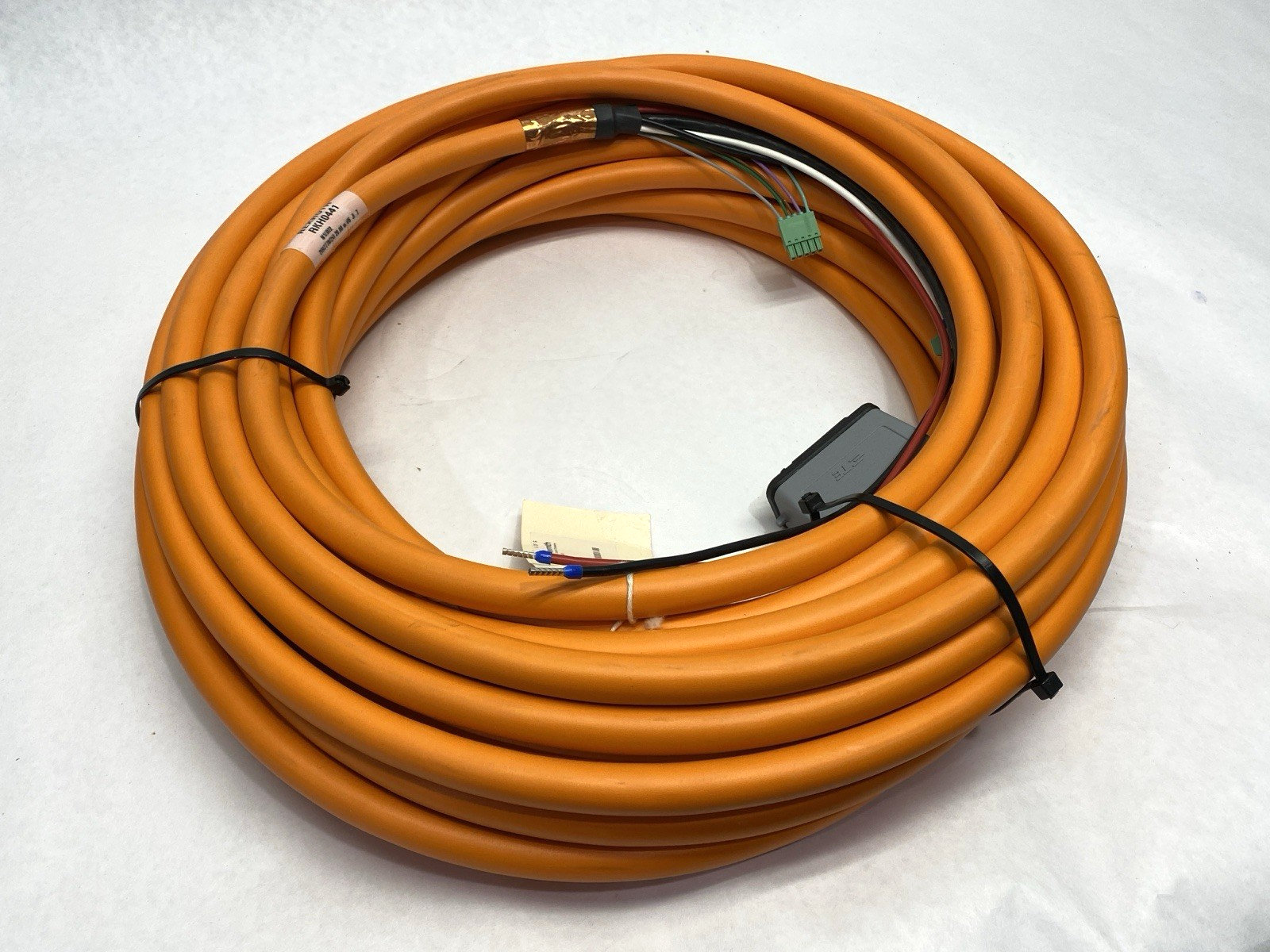 R911385211 | Bosch Rexroth Servo Motor Hybrid Cable 20m RKH0441/000,0 - New Other - Maverick Industrial Sales