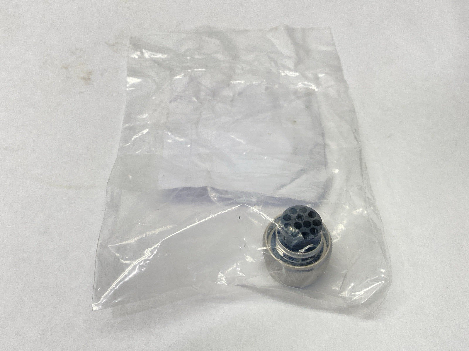 UT0614-12PH | Eaton Souriau-Sunbank 12-Position Circular Connector Plug Housing - New - Maverick Industrial Sales