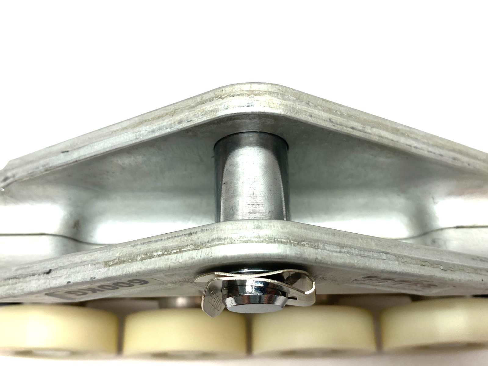 eepos 0021024 Aluminum Gab Trolley Hinge Roller AL 600/600 600kg Capacity - New – Open box - Maverick Industrial Sales