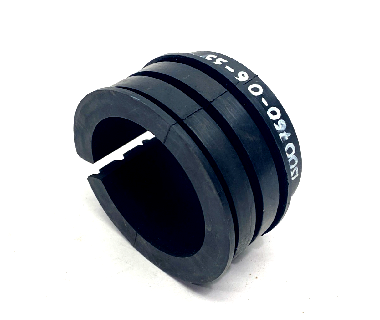 Leoni B00760-06-33-07 Strain Relief Cable Grommet/Protector - Maverick Industrial Sales