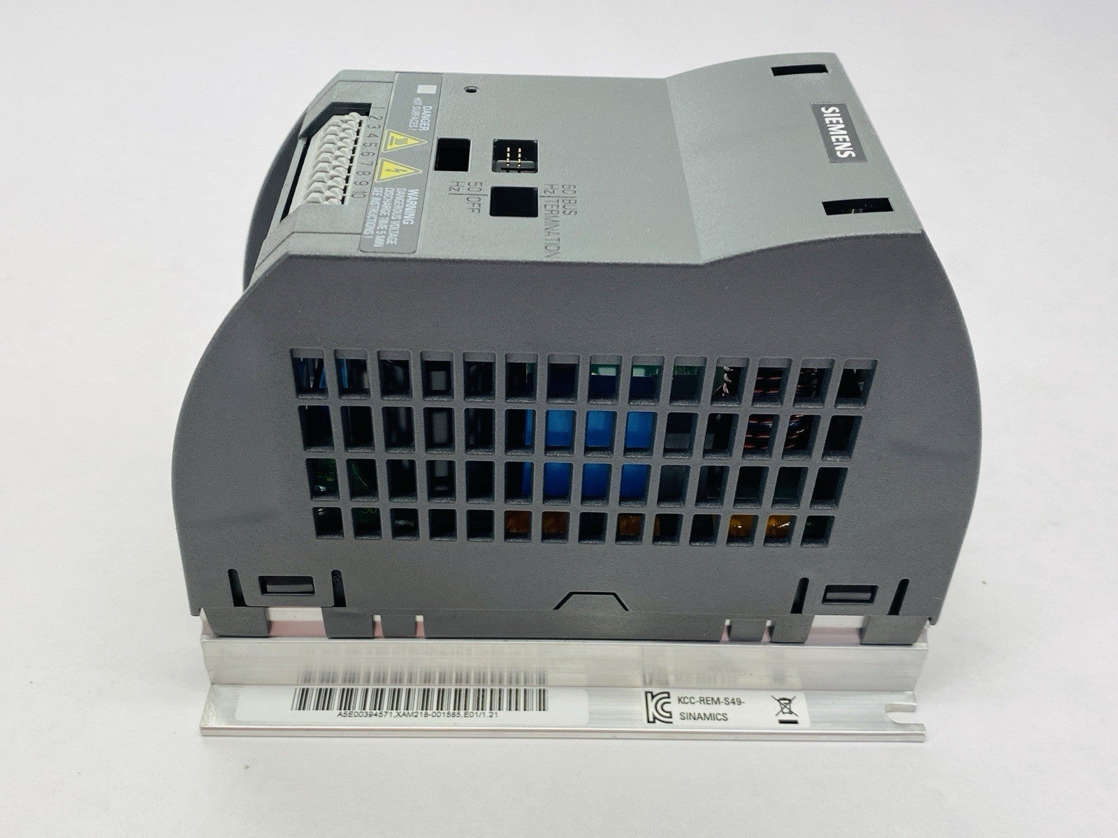 Siemens 6SL3211-0AB12-5BA1 SINAMICS G110 AIN Frequency Converter AC Drive - Maverick Industrial Sales