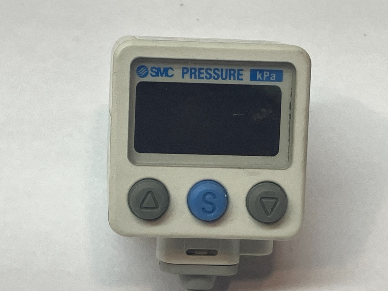 ZSE40A-01-Y-X531 | SMC Vacuum Switch 0 to -14.69 psi - Used - Maverick Industrial Sales