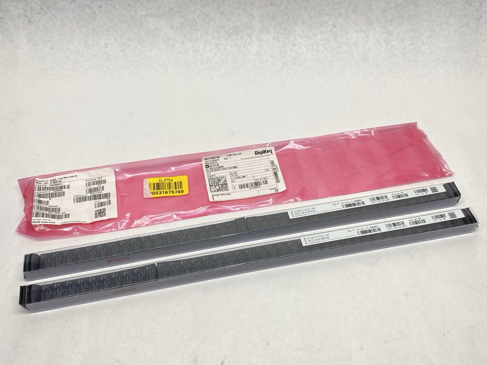 RCD-24-0.30/VREF | Recom Power LED Driver CC BUCK 2-35V 700MA LOT OF 78 - New - Maverick Industrial Sales