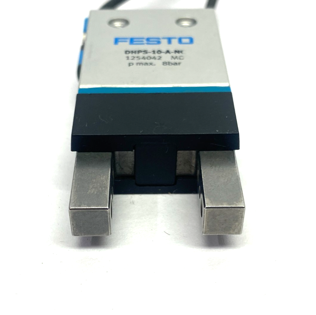 DHPS-10-A-NC | Festo Parallel Gripper 3mm Stroke 254042 w/ Dual Proximity Sensors - Used - Maverick Industrial Sales