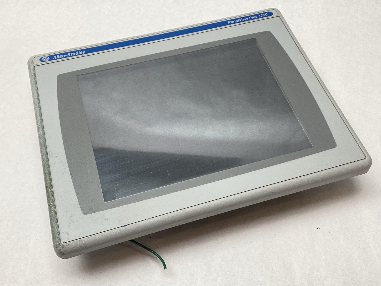 2711P-T12C4D8 | Allen Bradley PanelView Plus 1250 Terminal 2711P-RP8D 2711P-RDT12C - Used - Maverick Industrial Sales