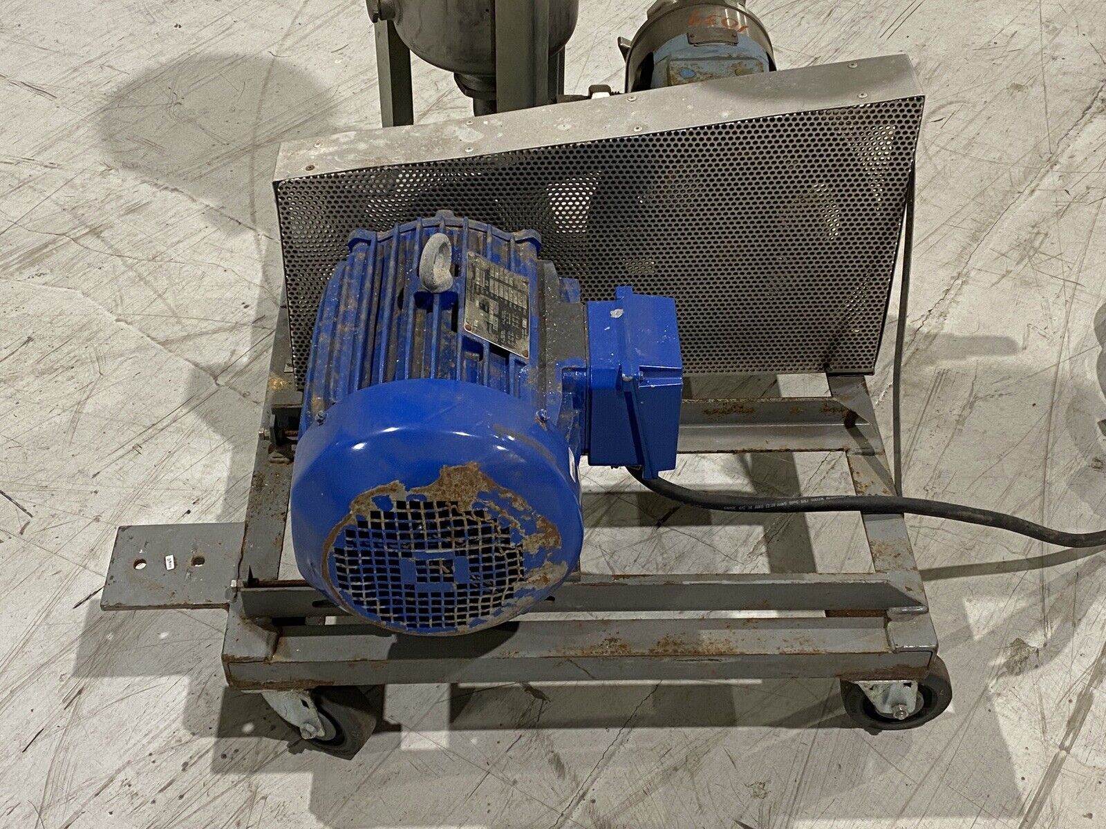 Waukesha Size 30 Rotary Pump w/ Parker 4CB11-2 / 0725-2361, 5HP Electric Motor - Maverick Industrial Sales