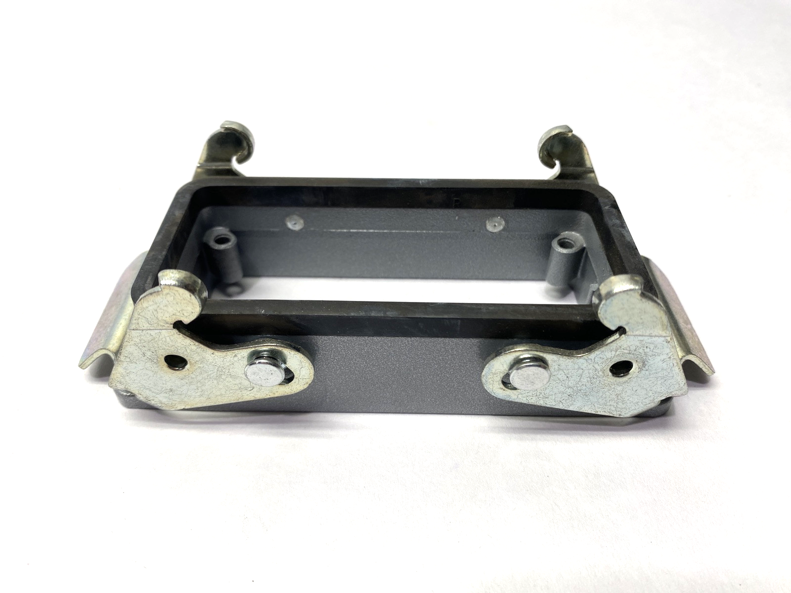16B Rectangular Connector Base Bottom - Maverick Industrial Sales