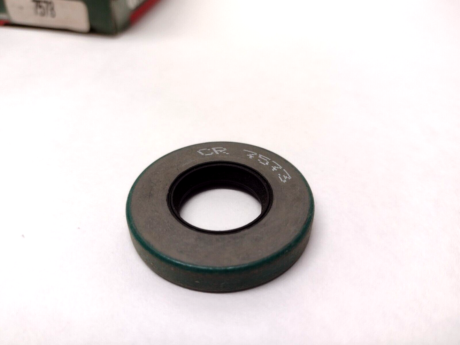 7573 | CR Chicago Rawhide CRWA1 R Oil Seal 085311005883 LOT OF 10 - New – Open box - Maverick Industrial Sales