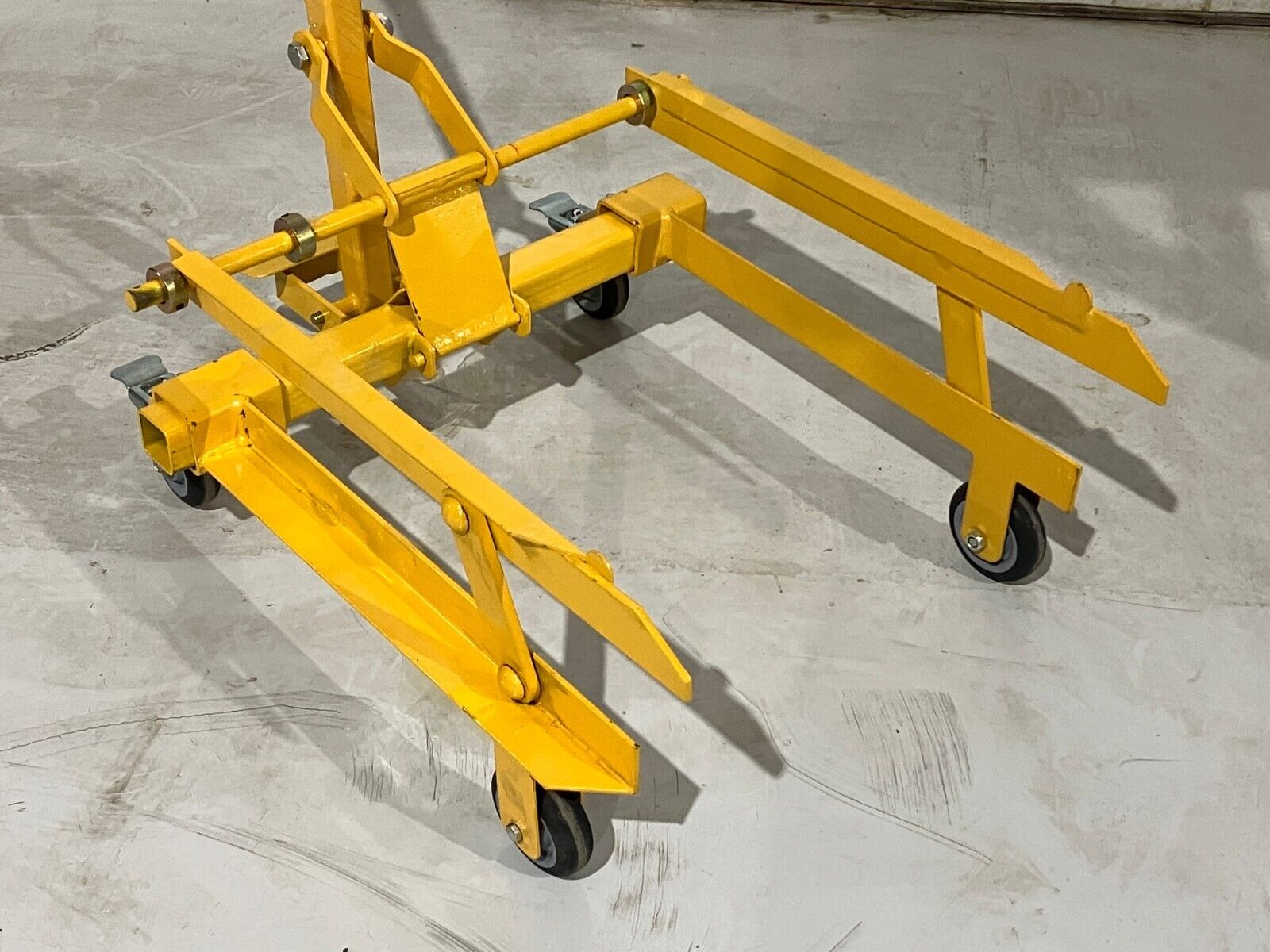 Doverco Tote-Pro Bin Mover Industrial Tote Dolly 500 lbs 6"-17.5" - Maverick Industrial Sales