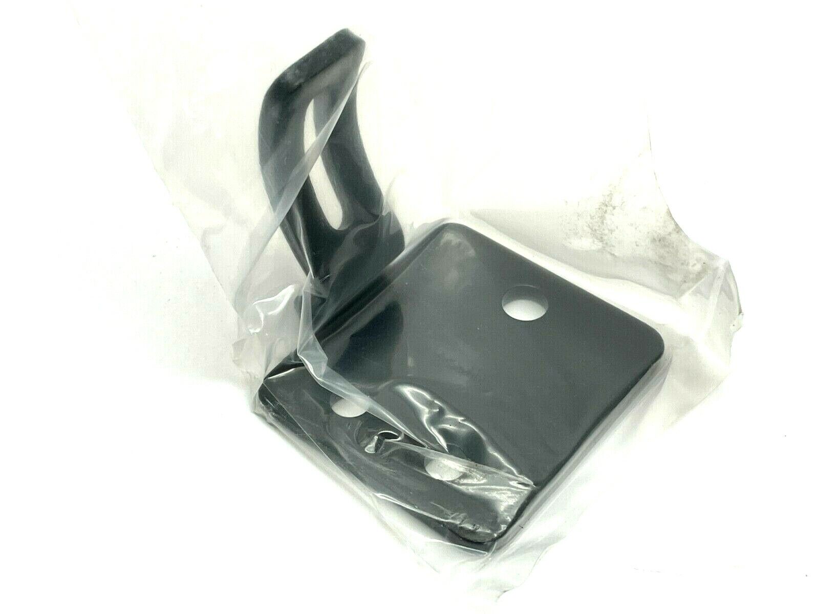 Banner EZLSA-MBK-12 EZ-SCREEN LS Accessory Bracket Center Mount 90989 - Maverick Industrial Sales