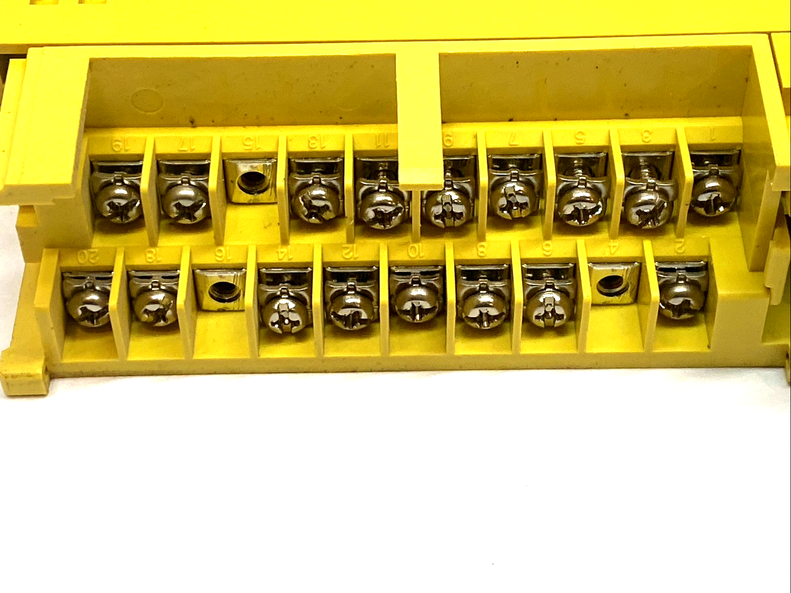 A03B-0819-C107 | Fanuc AC Input I/O Module 16-Point PLC Card AIA16G MISSING COVER - Used - Maverick Industrial Sales