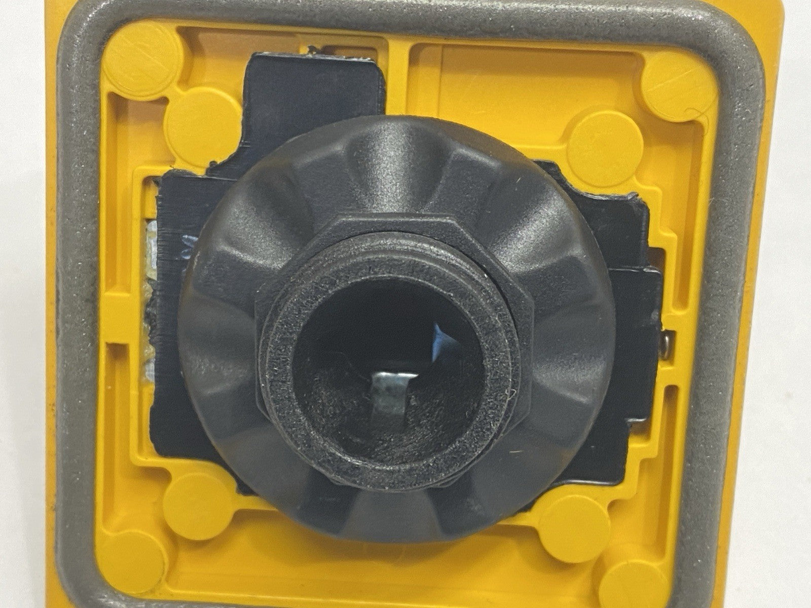 OHYS2RJ | ABB Operator Selector Handle Red/Yellow - Used - Maverick Industrial Sales