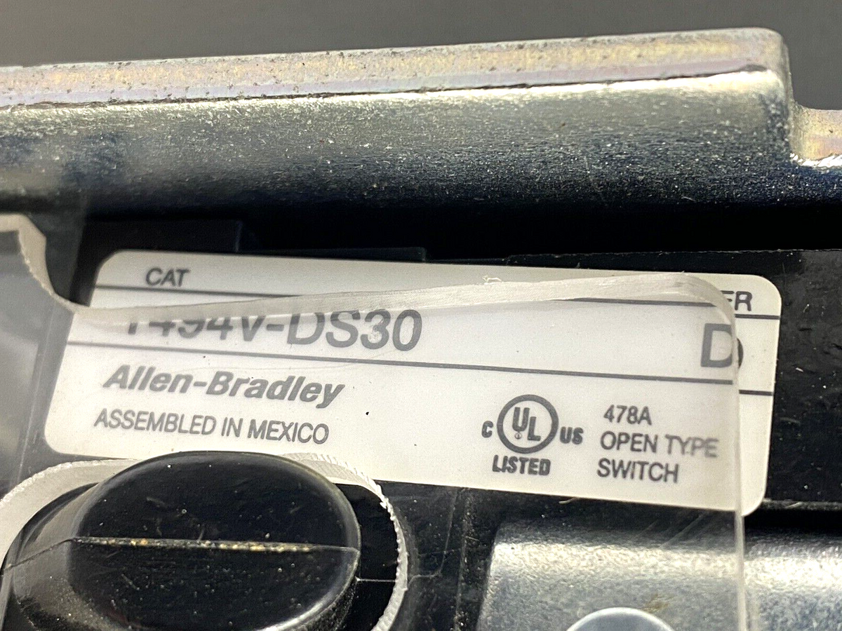 | Allen Bradley 1494V-DS30 Ser. D Disconnect Switch w/ 1494V-FS30 w/ Fuse Cover - Used - Maverick Industrial Sales