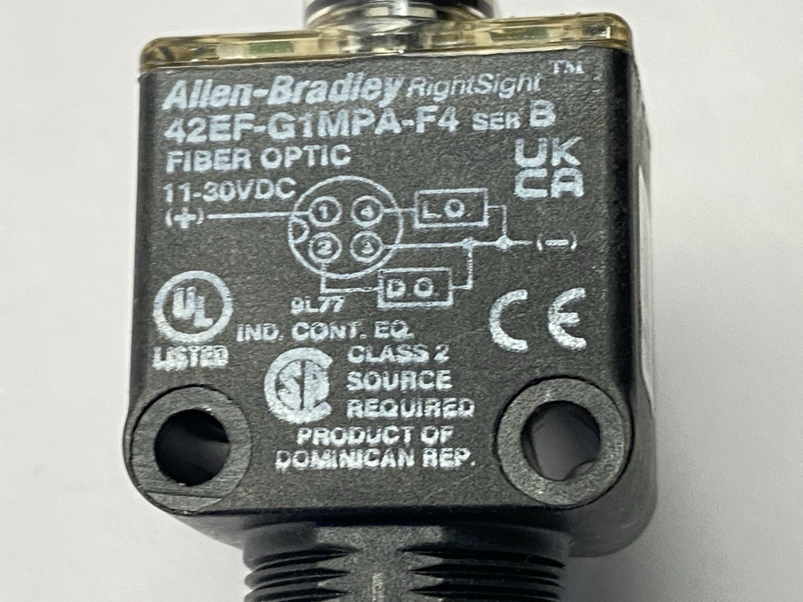 42EF-G1MPA-F4 | Allen Bradley Ser. B RightSight Fiber Optic Photoelectric Sensor - Used - Maverick Industrial Sales