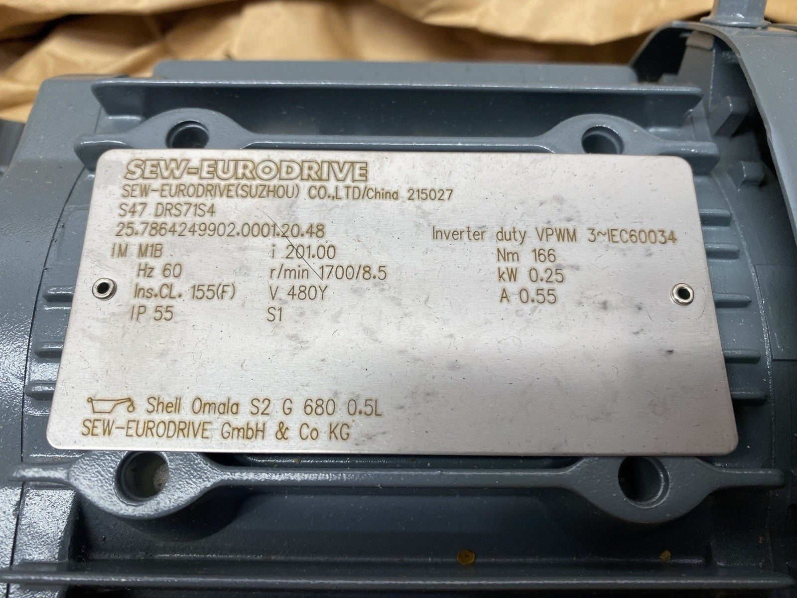 SEW-EURODRIVE 25.7864249902.0001.20.48 Servo Motor S47 DRS71S4 - Maverick Industrial Sales