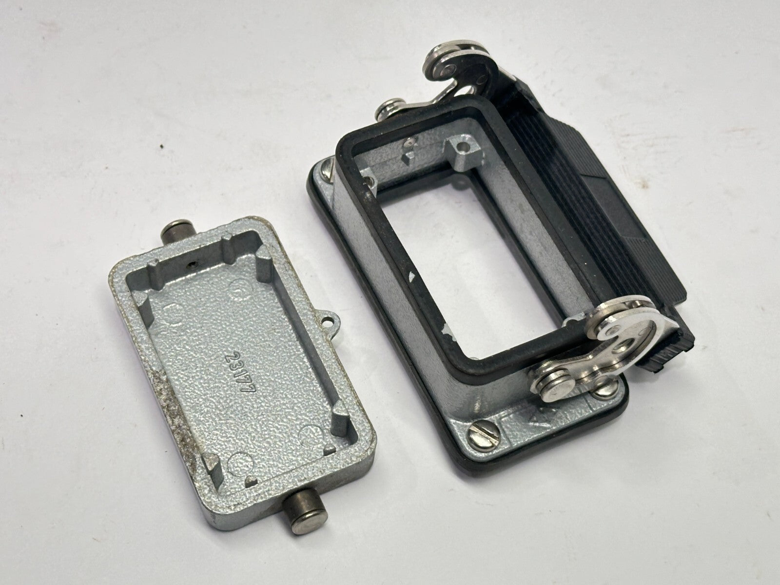 ILME 23703 WSS6977/0 Bulkhead Housing Mount 3-3/4" Base Length w/ Cover - Maverick Industrial Sales