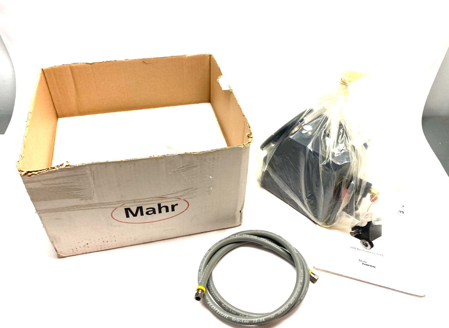 Mahr 2095200 Dimensionair 8000:1 Metric Mechanical Air Amplifier Kit - Maverick Industrial Sales