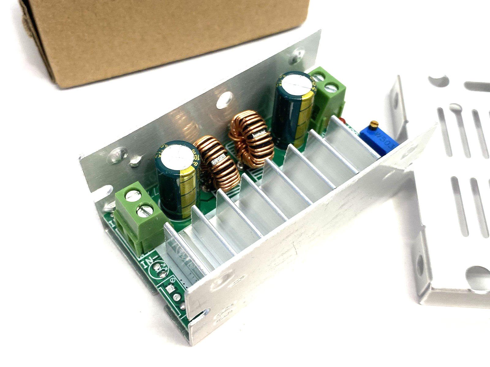 DFR0946 | DFROBOT DC-DC Buck Boost Converter Module - New Other - Maverick Industrial Sales