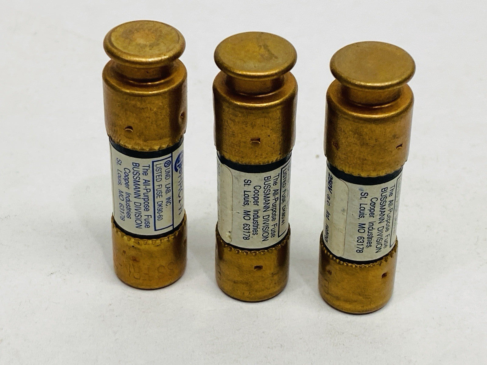 Bussmann FRN-R-11/2 Fusetron Time Delay Class RK5 Fuse 1.5A 250VAC LOT OF 3 - Maverick Industrial Sales