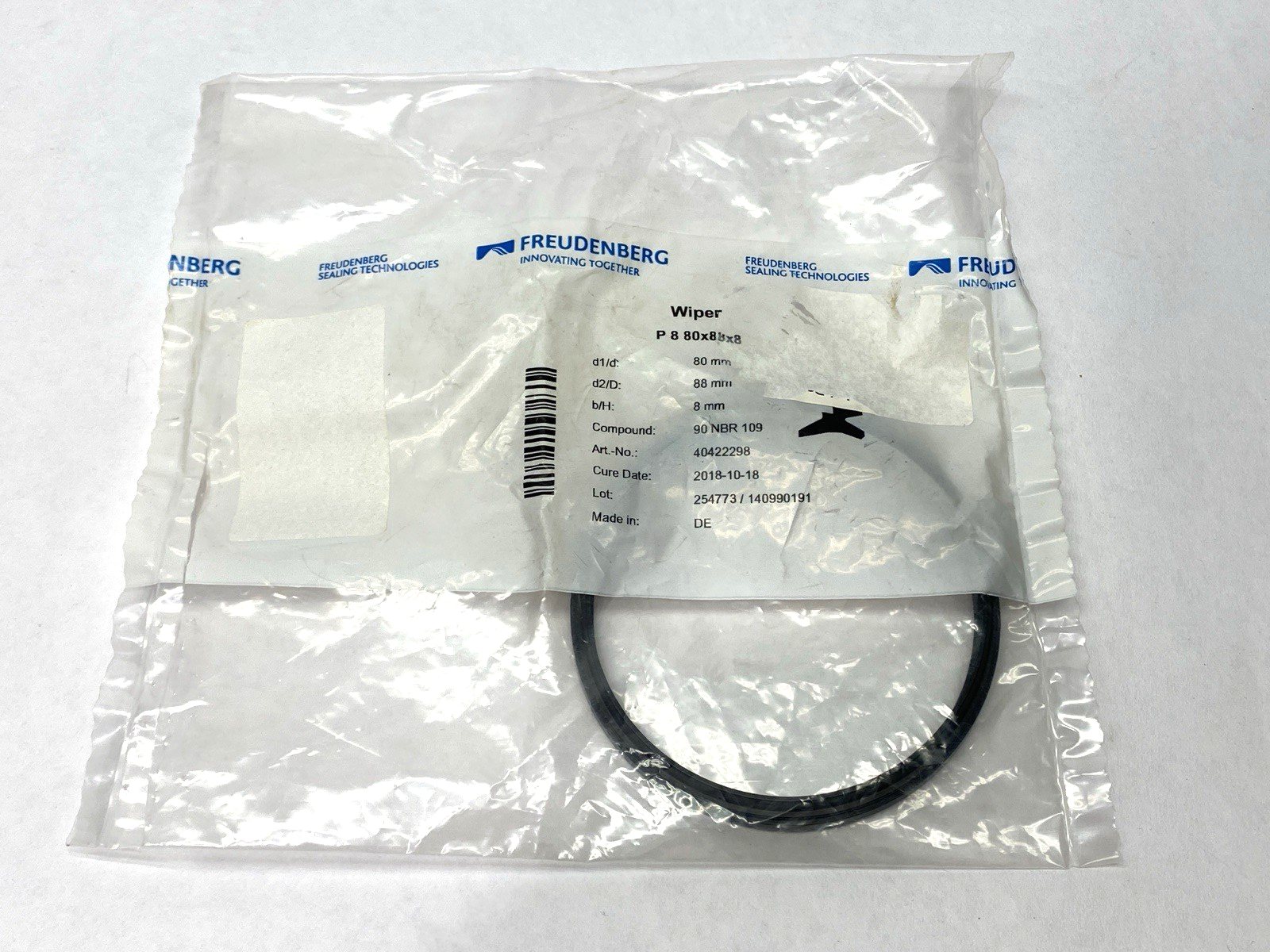 40422298 | Freudenburg Double Wiper 90 NBR 109 P8 80mm x 88mm x 8mm - New – Open box - Maverick Industrial Sales