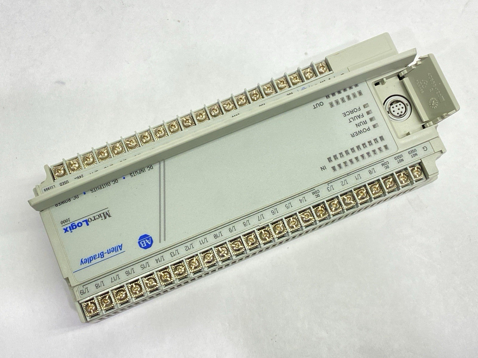 1761-L32BBB | Allen Bradley Ser E MicroLogix 1000 32 Point Controller BROKEN COVER - Used - Maverick Industrial Sales