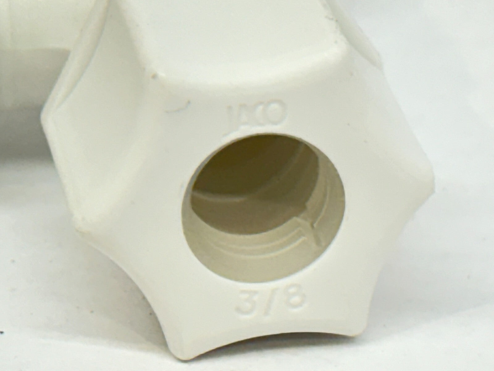 JACO 70-6-P-O Polypropylene Union Tee 3/8" OD Tube LOT OF 12 - Maverick Industrial Sales