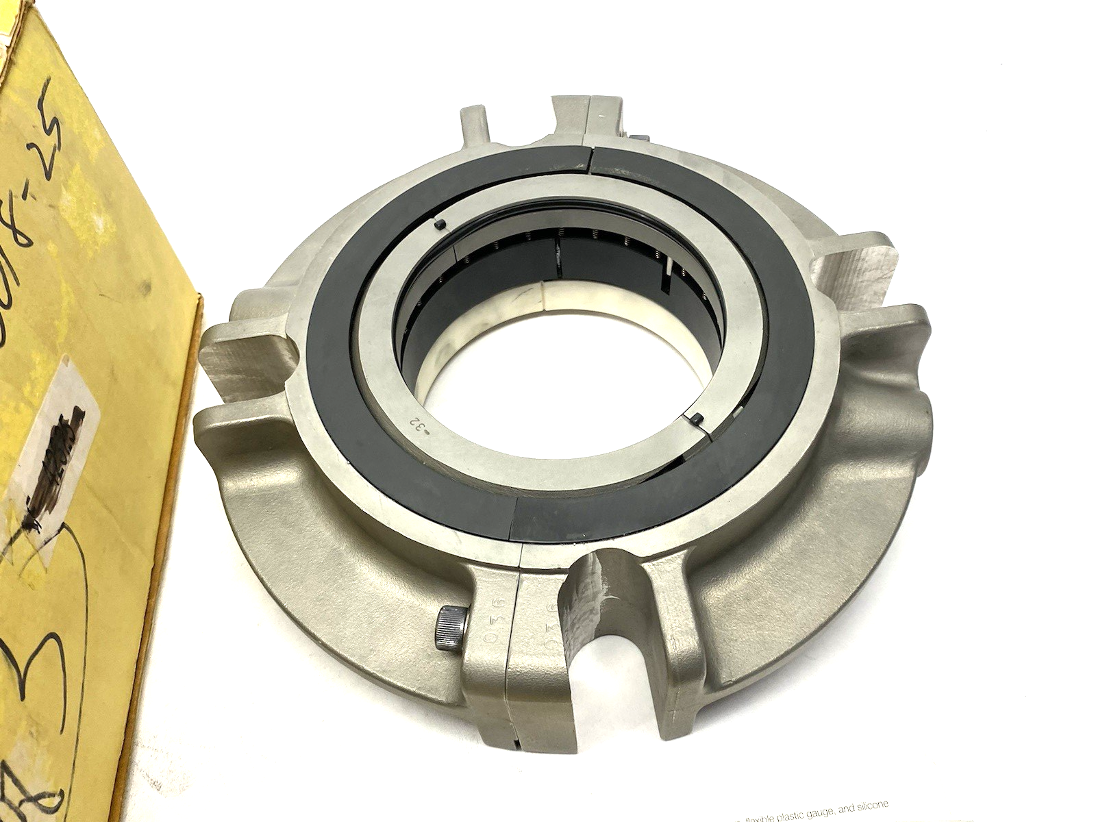 221-32 | Chesterton High Performance Split-Seal CB/CR 4.00 Shaft Size 043042 - New Other - Maverick Industrial Sales