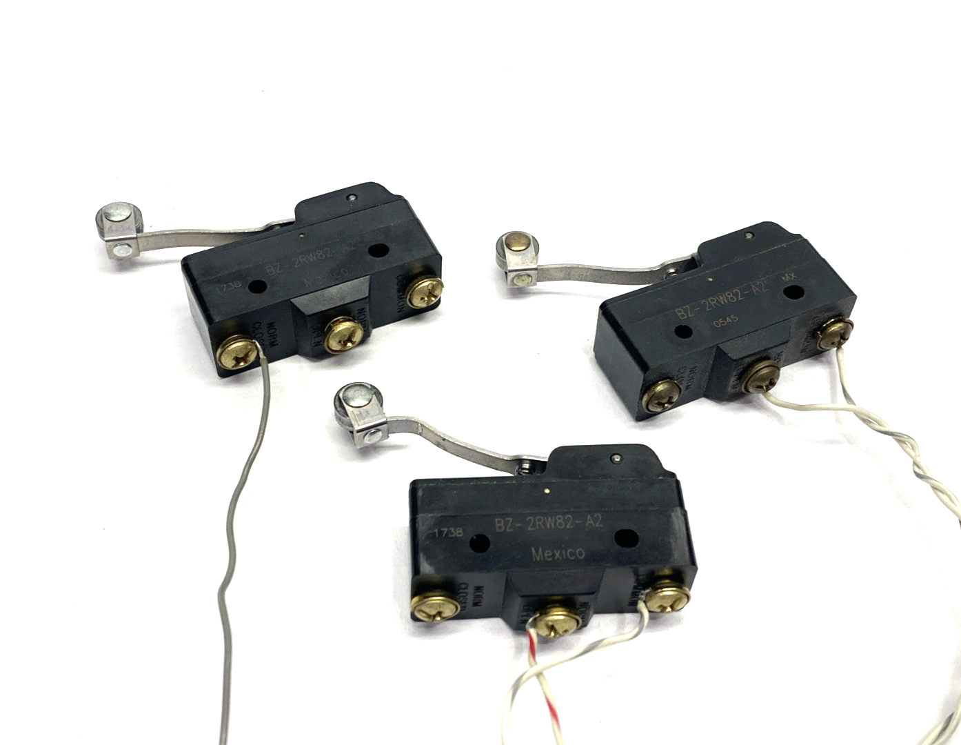 Honeywell BZ-2RW82-A2 Roller Lever Snap Action Switch SPDT 15A LOT OF 3 - Maverick Industrial Sales