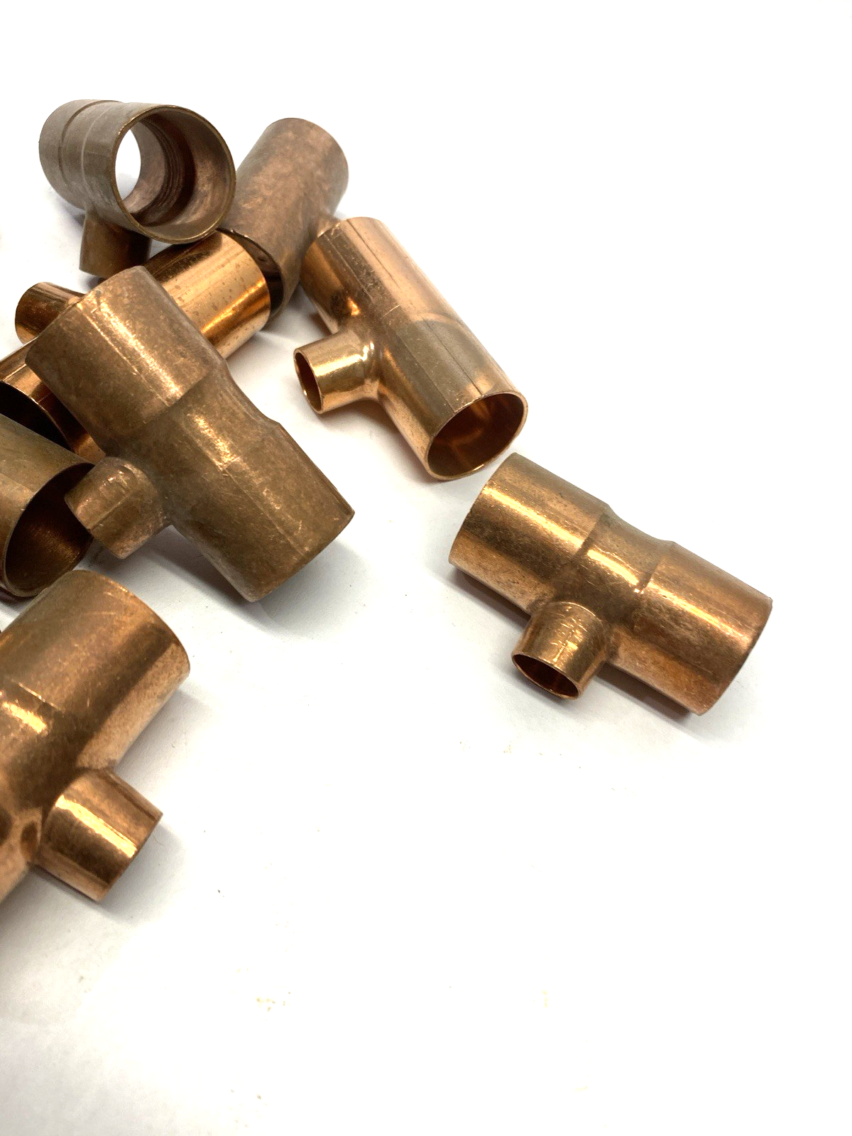 1" x 1" x 1/2" | Tee C x C x C Copper LOT OF 15 - New – Open box - Maverick Industrial Sales