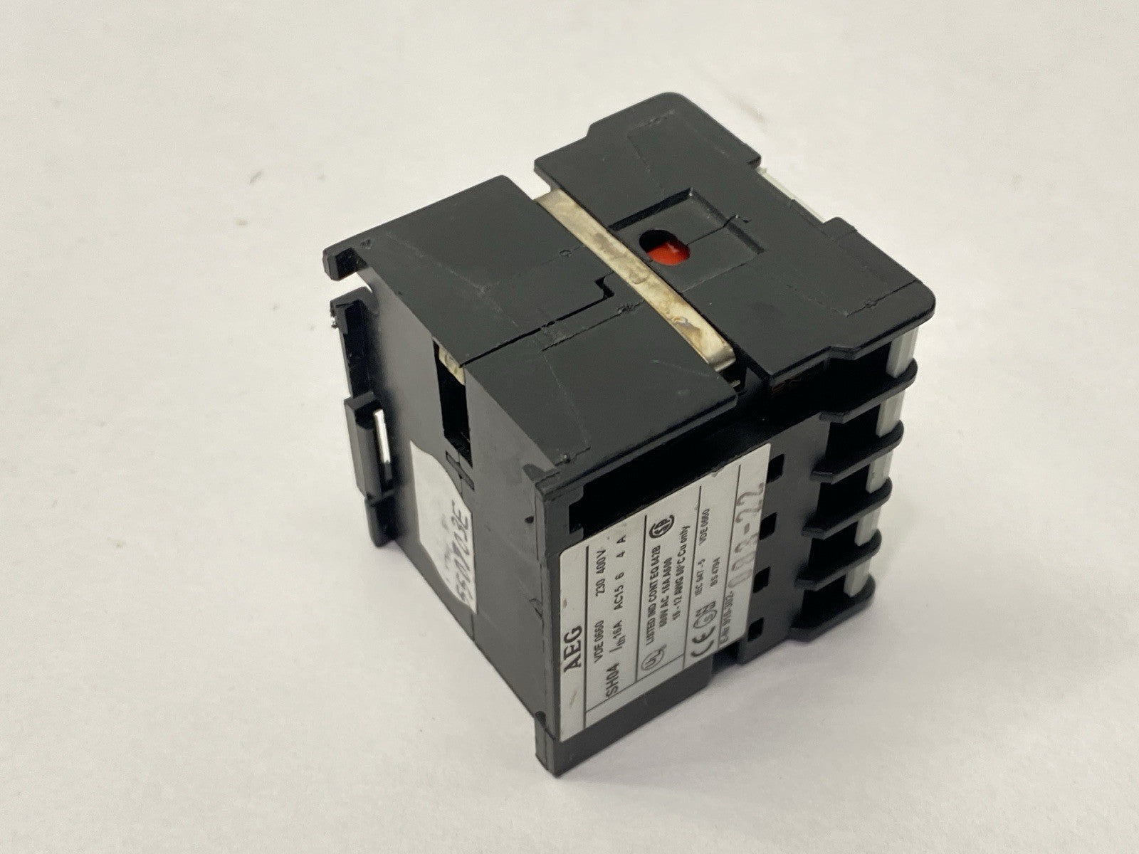 SH04-22Z | AEG Control Relay 16A 120V Coil - Used - Maverick Industrial Sales