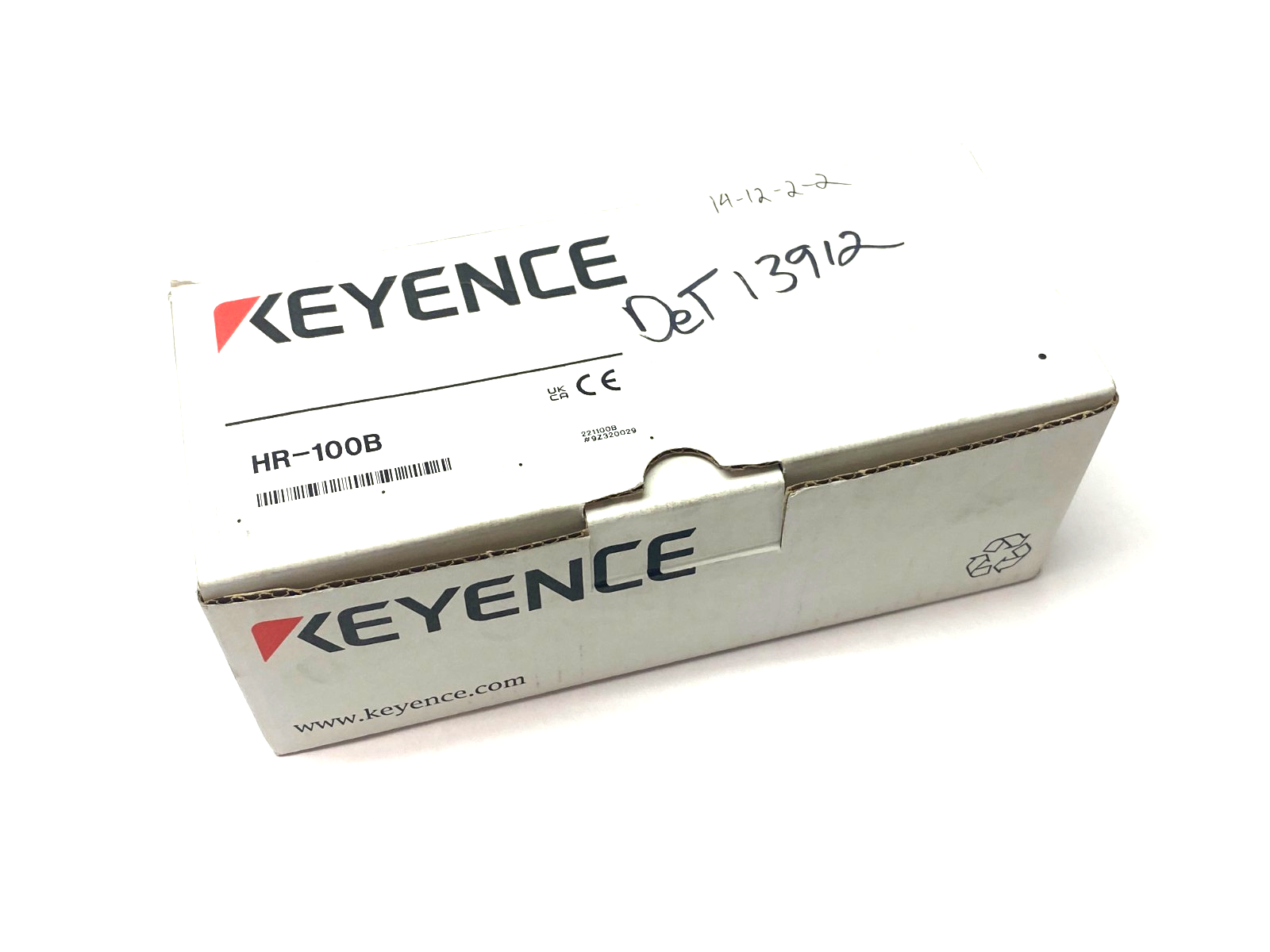 Keyence HR-100B Handheld Code Reader, Standard, Wireless - Maverick Industrial Sales