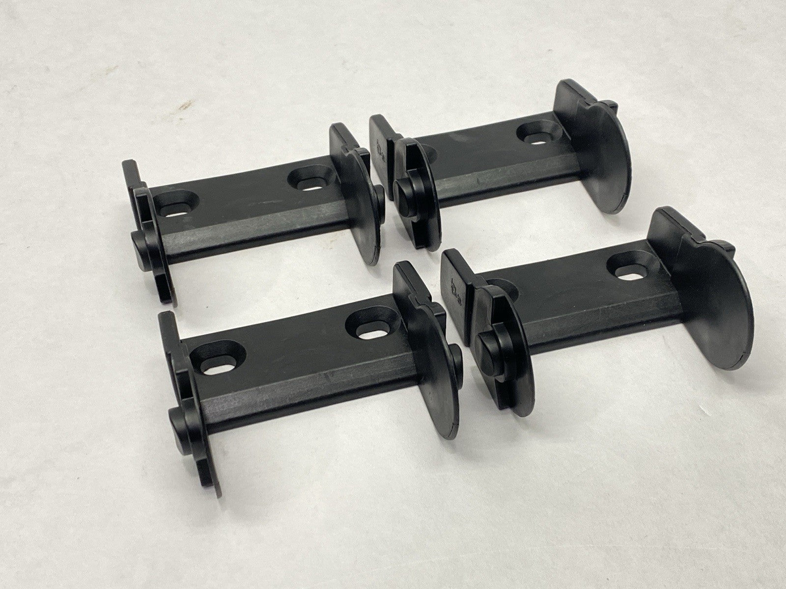2050-4PZ | Igus Energy Chain Mounting Bracket Female End LOT OF 4 - New Other - Maverick Industrial Sales