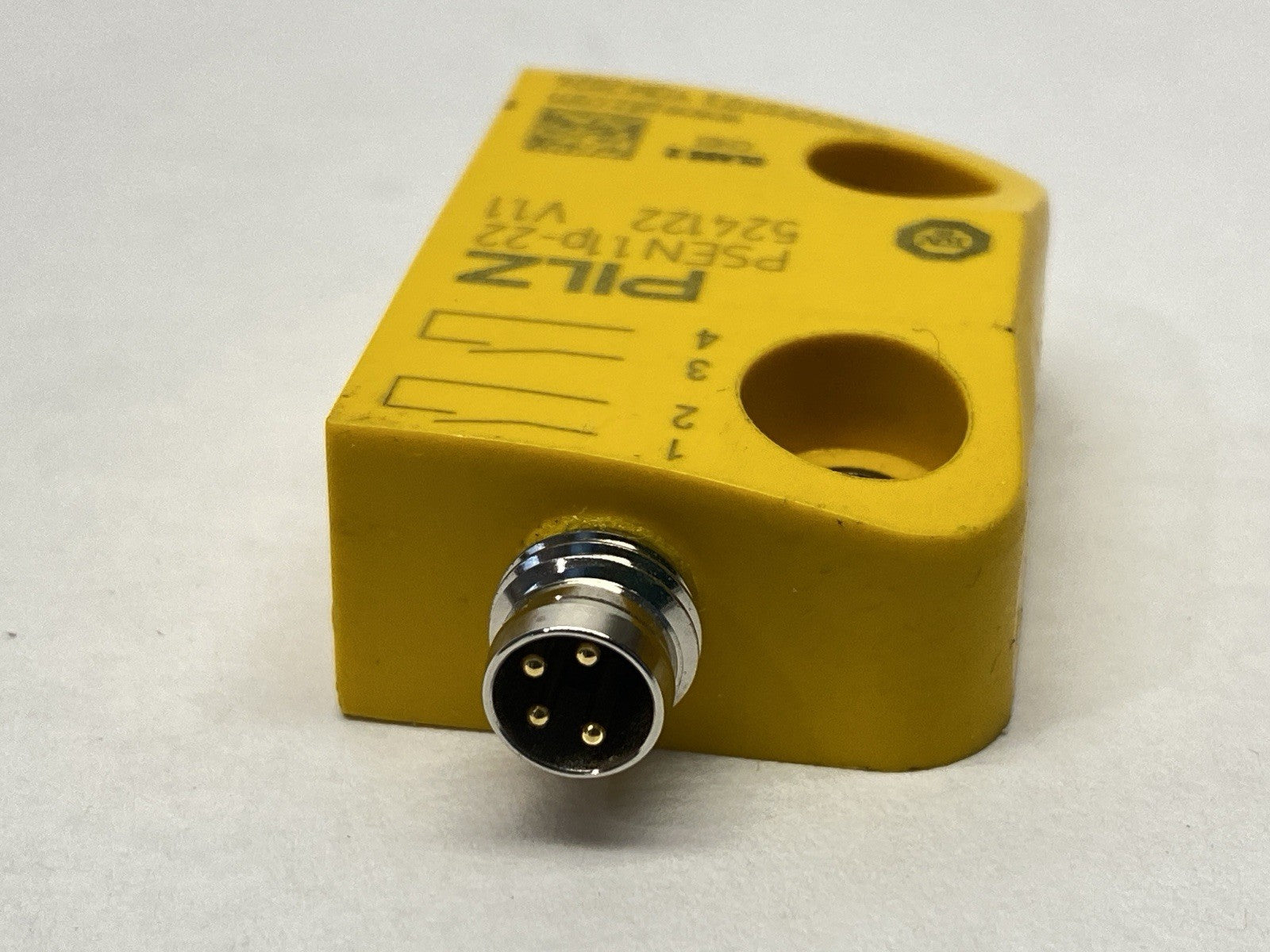 PSEN 1.1p-22 | Pilz V1.1 Magnetic Safety Switch 524122 - Used - Maverick Industrial Sales