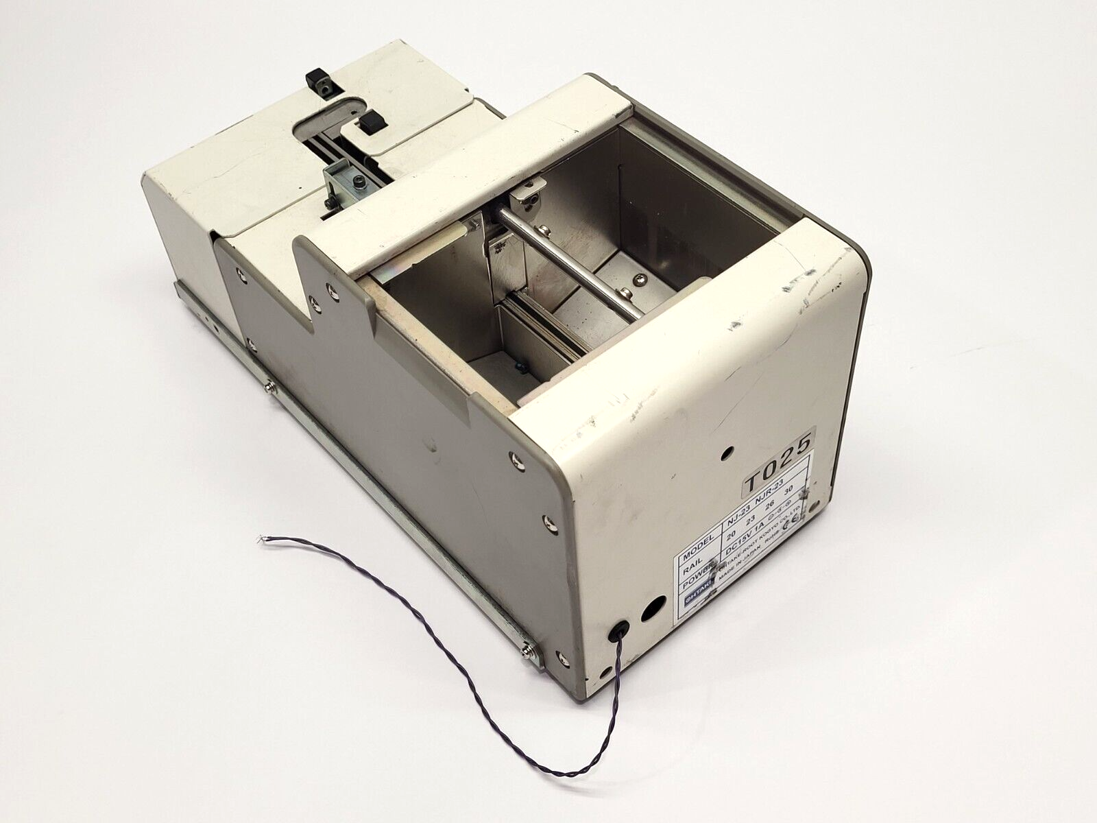 Ohtake NJR-23 Automatic Screw Feeder - Maverick Industrial Sales
