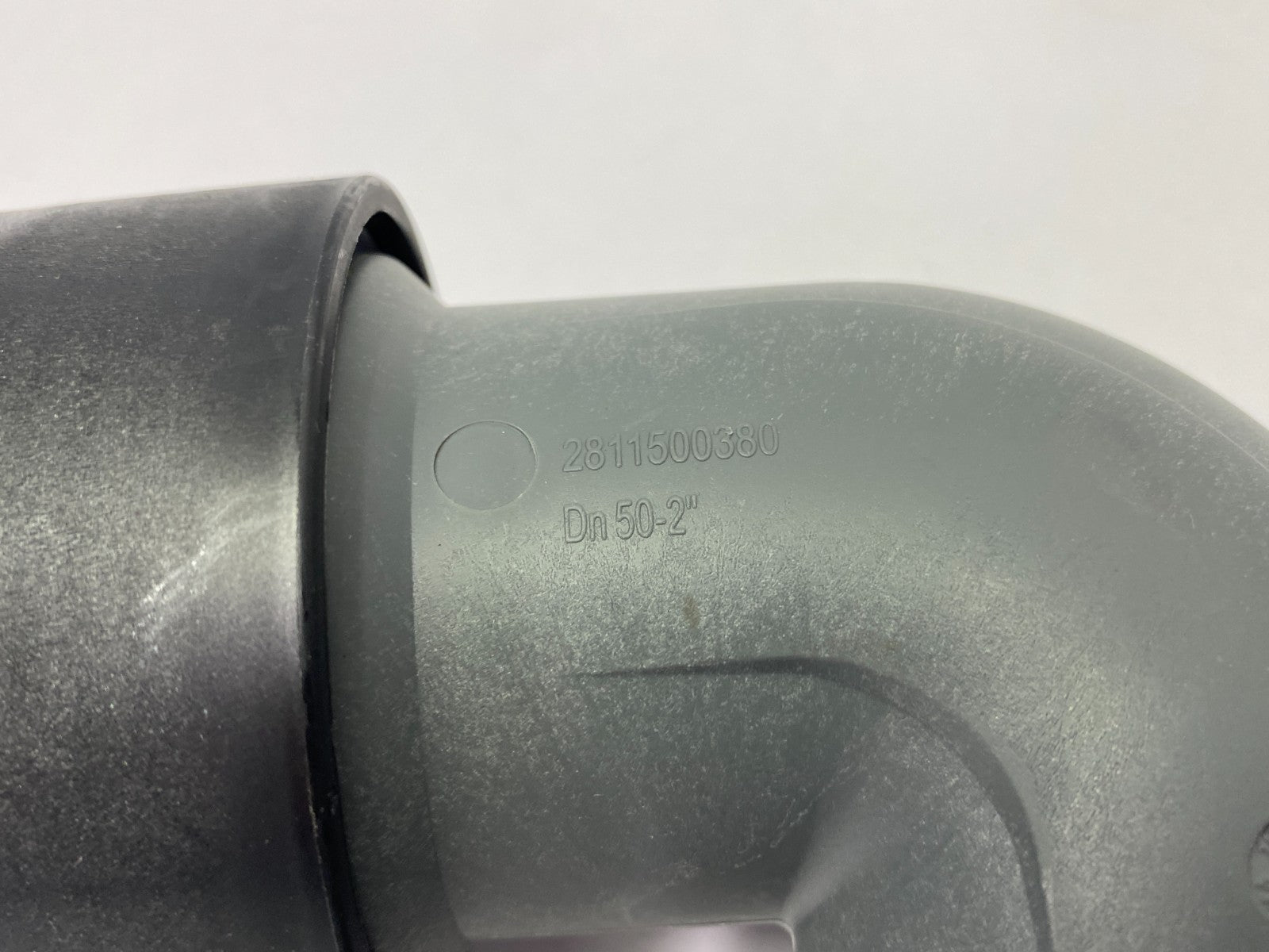 2811 5003 80 | Airnet 90-Degree Elbow Pipe Socket Fitting DN50-2" - New – Open box - Maverick Industrial Sales