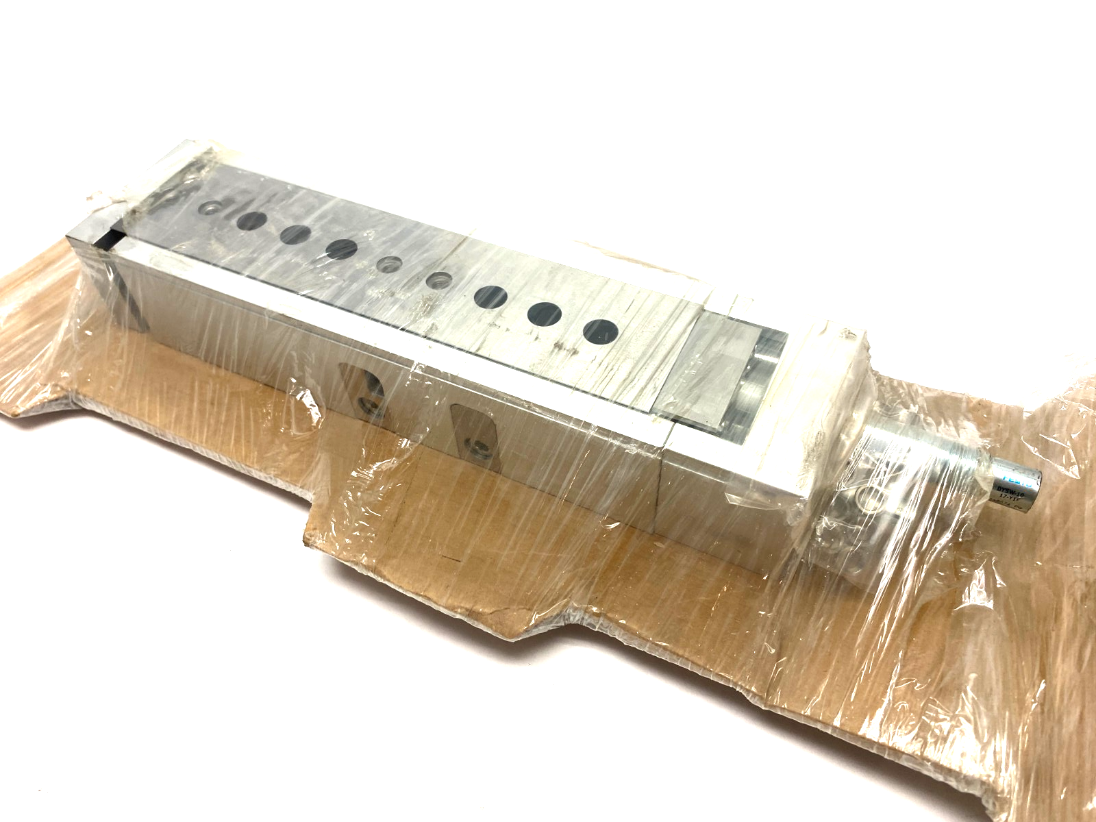 Festo DGSL-20-100-Y3A Mini Slide 100mm Stroke 544027 SCUFFED SHOCK ABSORBER - Maverick Industrial Sales