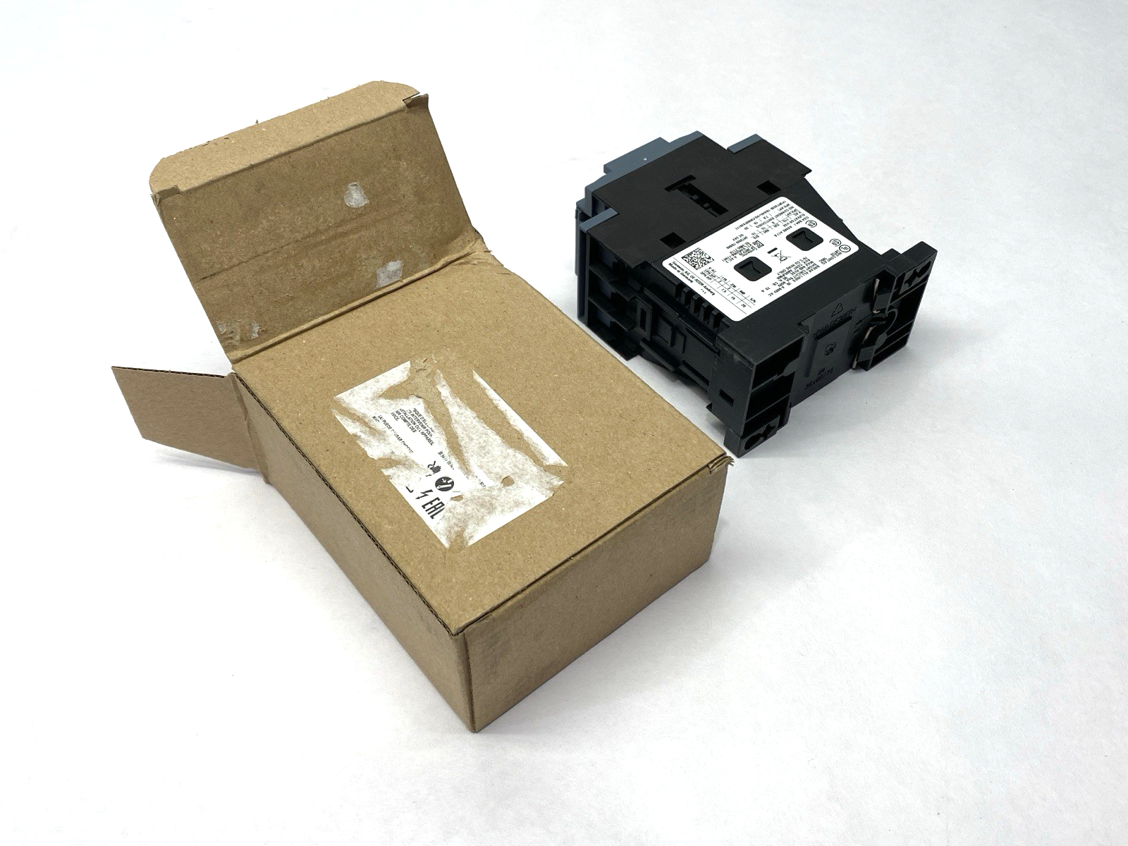 Siemens 3RT2026-1BB40 SIRIUS Power Contactor 3-Pole 400V 11kW 25A - Maverick Industrial Sales