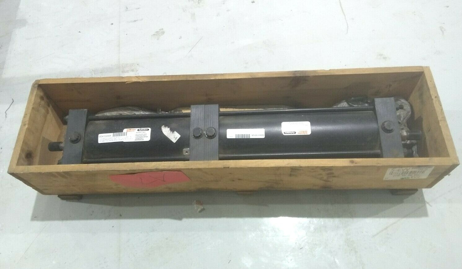 Schrader Bellows 0041335R Dual Hydraulic Cylinder - Maverick Industrial Sales