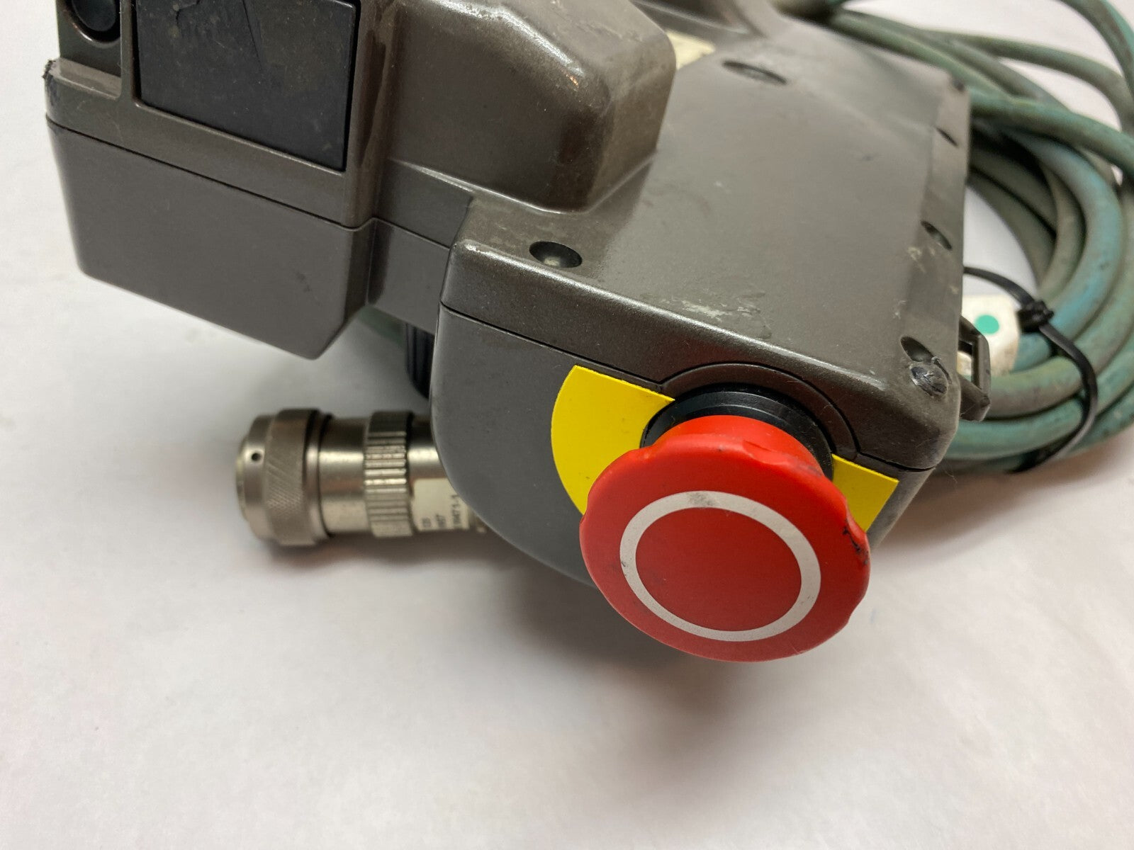 3HNE00442-1 | ABB Robot Teach Pendant REV 7 - Used - Maverick Industrial Sales