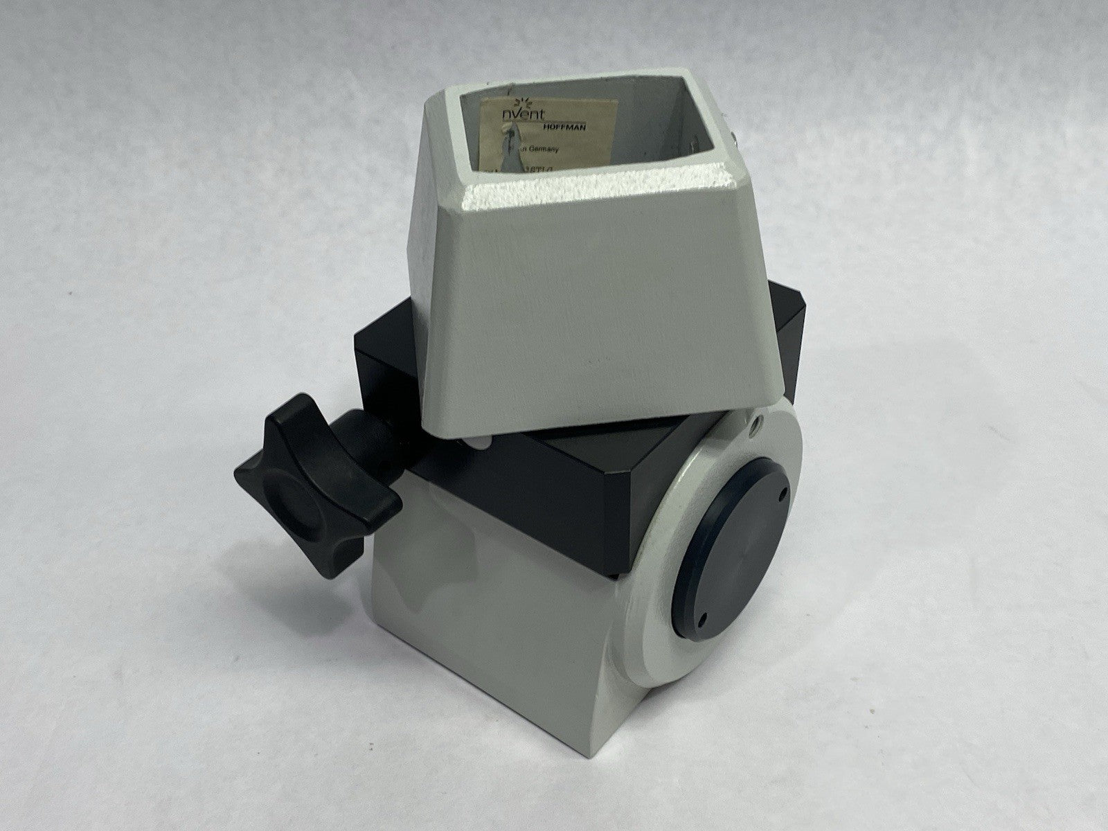 Hoffman CCS2STLG nVent Compact Series 2 Swivel Tilt Straight, fits 45x60mm - Maverick Industrial Sales