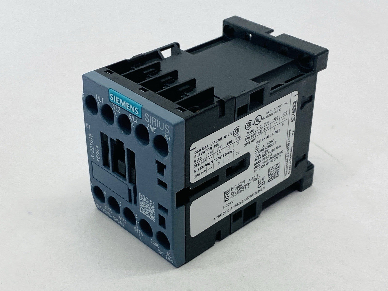 Siemens 3RT2015-1BB42 Contactor 7A 400V 3kW 1NC 3-Pole - Maverick Industrial Sales
