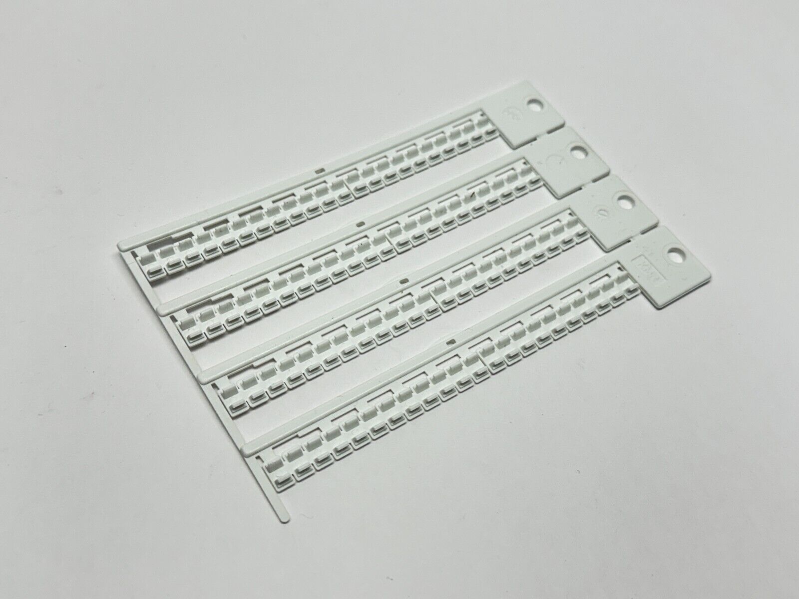 Murrplastik 86401026 Labeling Type KMR 5/7,5-5 WIN-Type 34 LOT OF 1584 - Maverick Industrial Sales