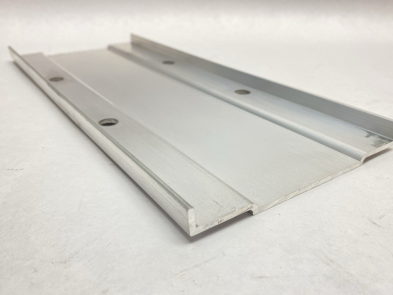5A-SSP-GE-5H | Legrand Cablofil Straight Splice Kit - New – Open box - Maverick Industrial Sales